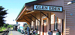 Glen Eden Train Station